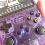 Recensione della console per videogiochi portatile retrò R36S