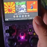 R36S Retro Handheld Videogame Console fotoreview