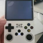 R36S Retro Handheld Videogame Console fotoreview