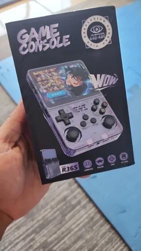 R36S Retro Handheld videopelikonsoli valokuvakatsaus