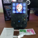 R36S Retro Handheld Videogame Console fotoreview