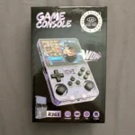 Recensione della console per videogiochi portatile retrò R36S