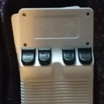 Reseña fotográfica de la consola de videojuegos portátil retro R36S