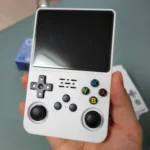 R36S Retro Handheld Videogame Console fotoreview