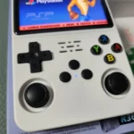 R36S Retro Handheld Videogame Console fotoreview